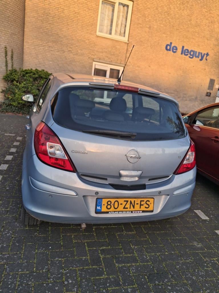 Opel Corsa 1.2 16V 5D 2008 Blauw, Auto's, Opel, Voorwielaandrijving, Zwart, 4 cilinders, Blauw