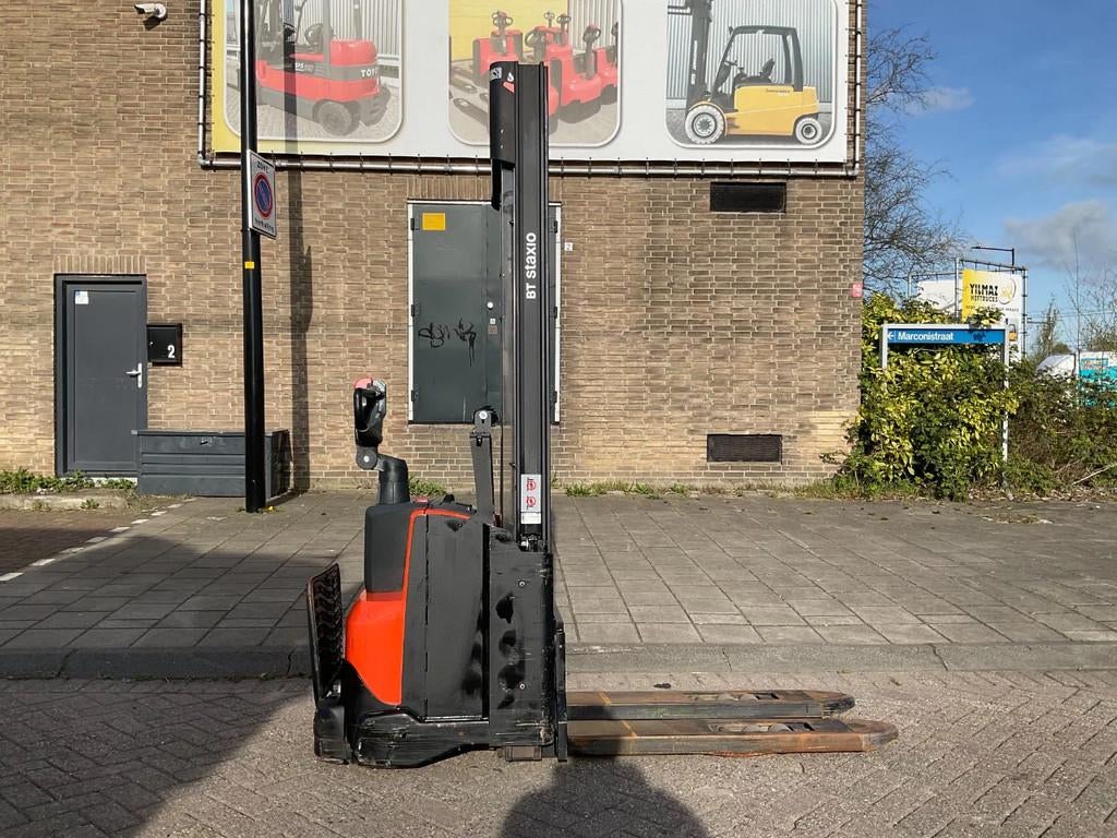 BT SWE120L 1200KG 3.70METER STAPELAAR / HEFTRUCK, 1000 tot 2000 kg, Elektrisch, Stapelaar, BT