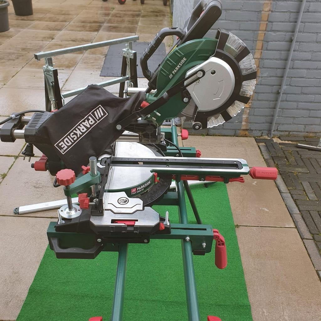 Afkortzaag Parkside, Ophalen, 1200 watt of meer, Afkortzaag, 70 mm of meer