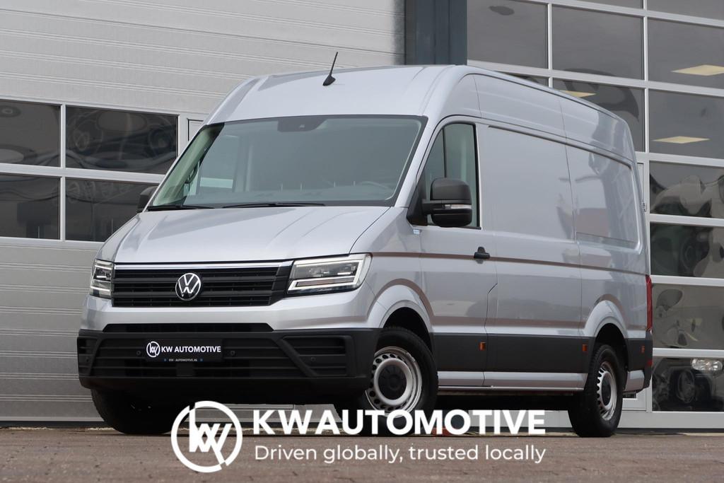 Volkswagen Crafter 35 2.0 TDI L3H3 AUT/ LED/ CAMERA/ ACC/ MA, Stof, Gebruikt, 4 cilinders, Volkswagen