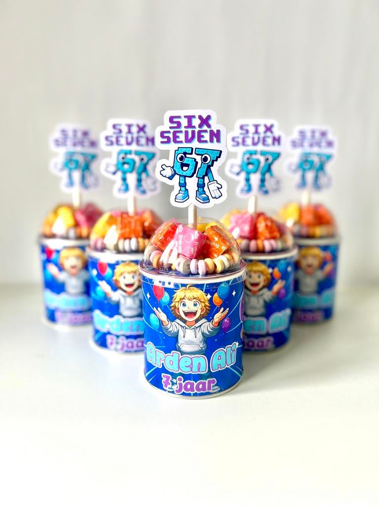 67 traktatie, Ophalen of Verzenden, Nieuw, Feestartikel, Verjaardag