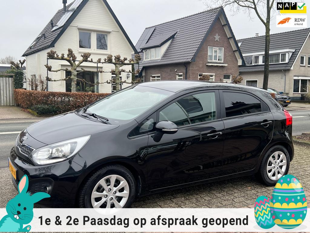Kia Rio 1.2 CVVT Super Pack 112.000 km NL-AUTO-NAP, Euro 5, Zwart, 4 cilinders, Zwart