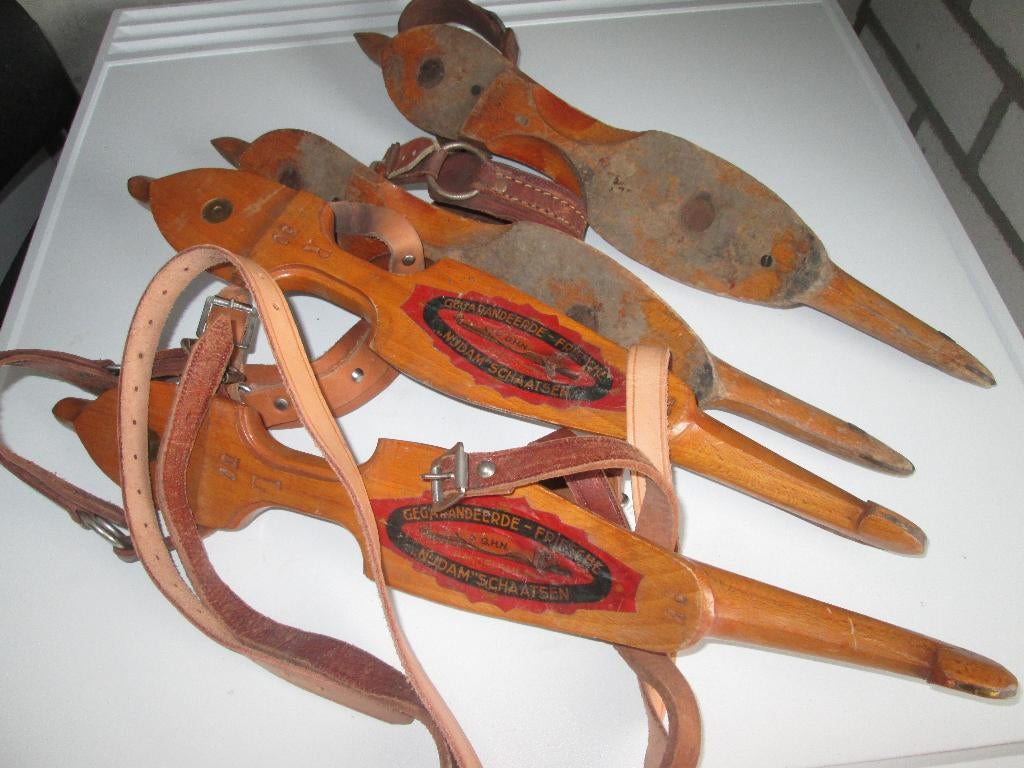 2x Antieke houten schaatsen Nijdam PB Heerenveen, Antiek en Kunst, Curiosa en Brocante, Ophalen of Verzenden
