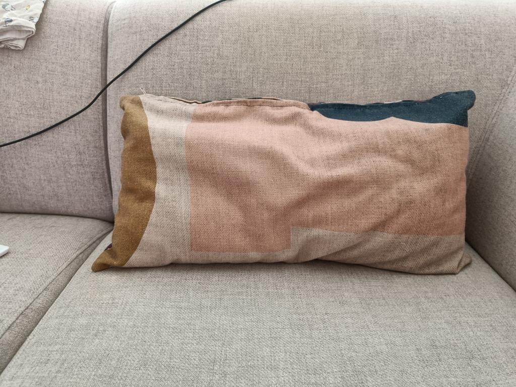 Hk living kussen, Huis en Inrichting, Ophalen