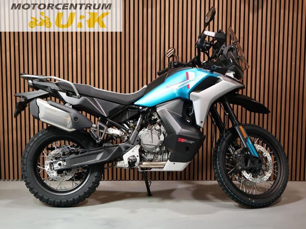 CFMOTO MT 800 - X (bj 2025), Motoren, 2 cilinders, Motorrijbewijs A, Bedrijf, Onbekend