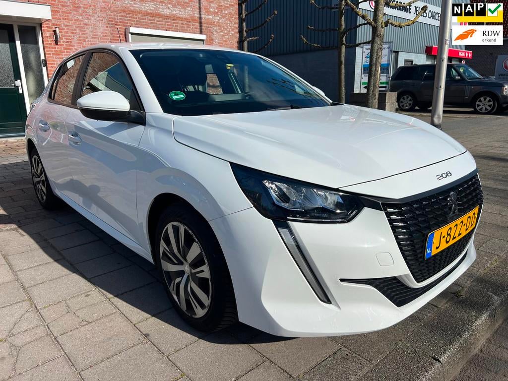 Peugeot 208 1.2 PureTech ActiveMET 113 DKM NAP, Voorwielaandrijving, Euro 6, 1199 cc, Wit
