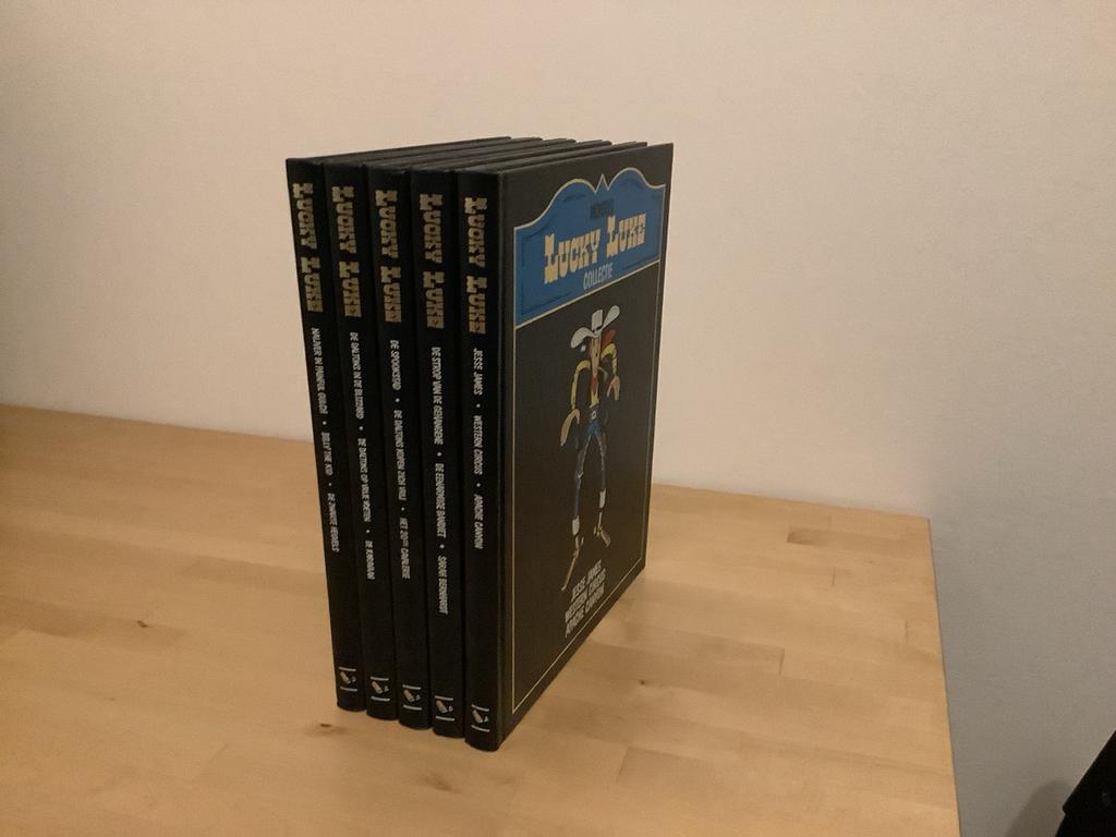 Lucky Luke Collectie - 5 Luxe Boeken, Meerdere stripboeken, Ophalen of Verzenden, Zo goed als nieuw