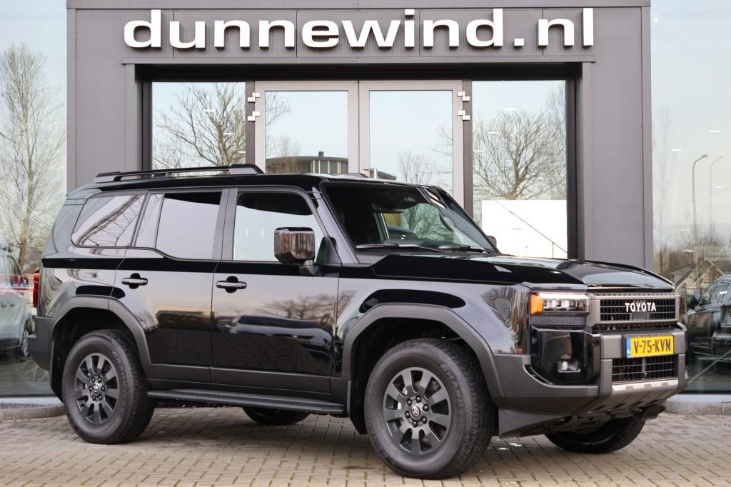 Toyota LANDCRUISER 2.8 D-4D Executive Leder*Trekhaak*BPM VRI, Automaat, Met garantie (alle), Zwart, Diesel