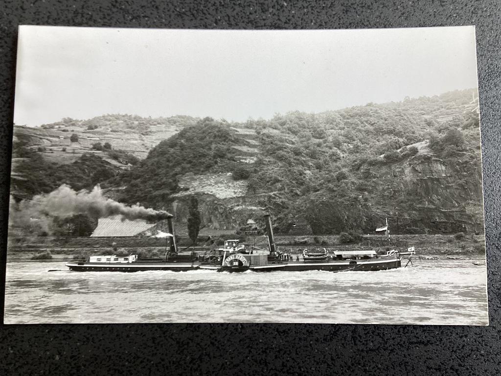 Fotokaart.  Stoomsleepboot. No 9, Verzamelen, Ansichtkaarten | Nederland, Verzenden, 1940 tot 1960, Zuid-Holland
