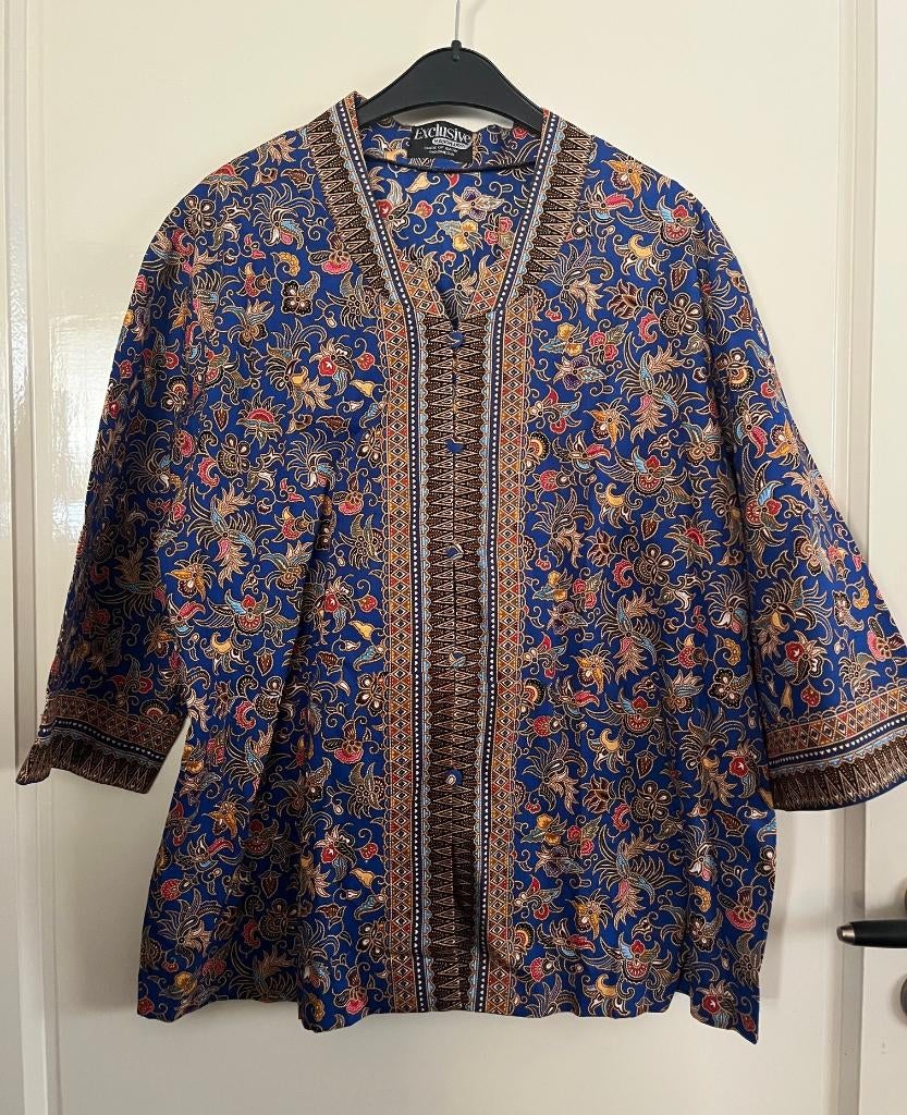 Prachtige Batik set uit Indonesia, Kostuum of Pak, Maat 46/48 (XL) of groter, Ophalen of Verzenden, Zo goed als nieuw