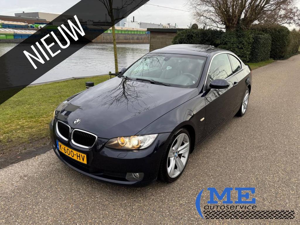 BMW 3-serie Coupé - 330xi|Leer|dak|272pk|xenon, Auto's, BMW, Automaat, Gebruikt, Blauw, 2996 cc