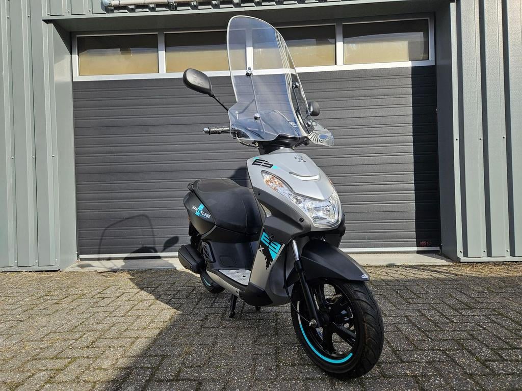 PEUGEOT KISBEE 4T E4 SNOR BJ 2021 STREETLINE 4315KM + SCHERM, Onbekend, Ophalen of Verzenden, Zo goed als nieuw, Onbekend