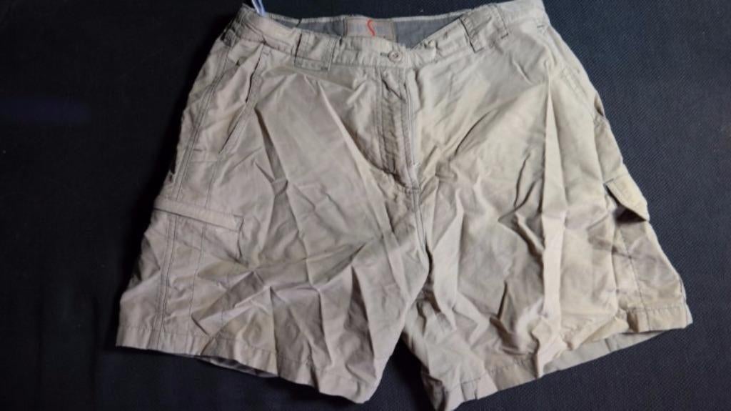 Stoere korte broek. Mt 38. Merk outside Casuals, Maat 38/40 (M), Kort, ., Beige