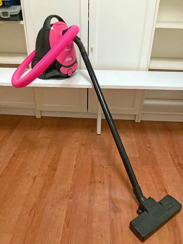 Roze Bestron werkende kinderstofzuiger AMIGO, Ophalen, Jongen