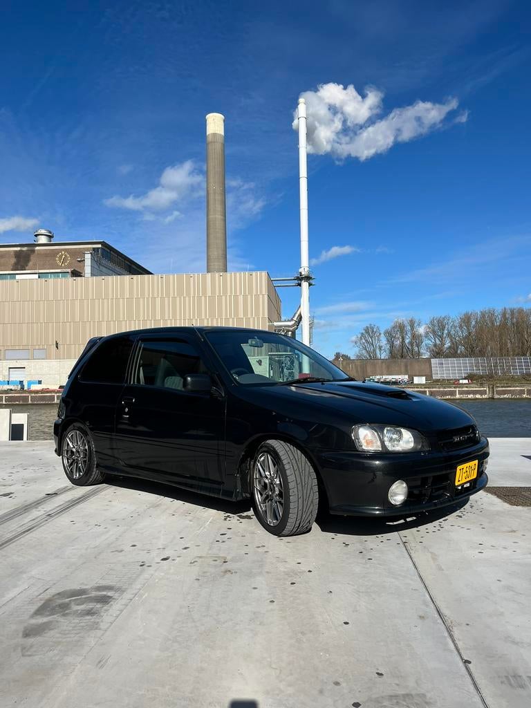Toyota Glanza V 1996, Voorwielaandrijving, Stof, Overige modellen, 4 cilinders