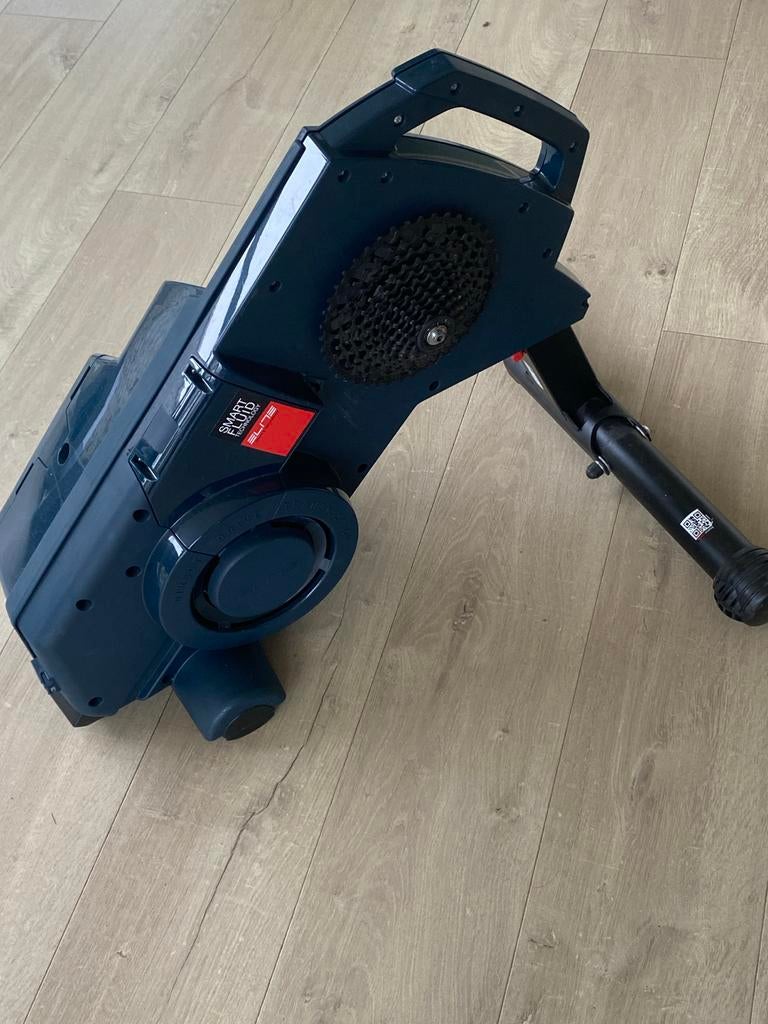 Smart fluid Elite Smart Trainer - Zo goed als nieuw, Sport en Fitness, Ophalen, Zo goed als nieuw, Overige typen