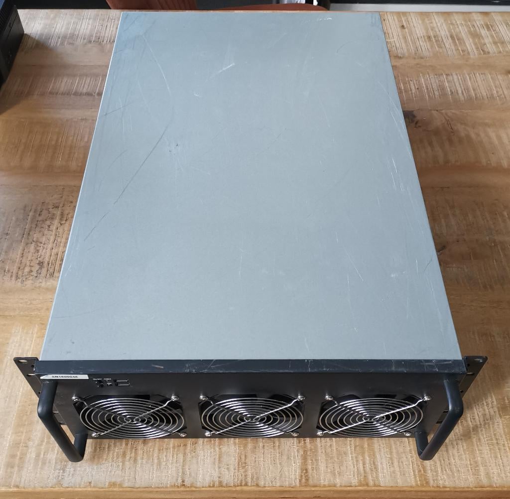 4U 8-GPU Mining Rig Server Case. Inter-Tech 4W2 servercase, Computers en Software, Computerbehuizingen, Gebruikt, Ophalen of Verzenden