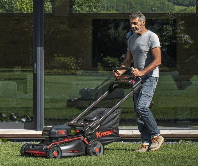 Kress loopmaaier 51cm 60V actiepakket met 2 accu's en lader, Tuin en Terras, Grasmaaiers, Kress, Cirkelmaaier, Schanzenstrasse 22