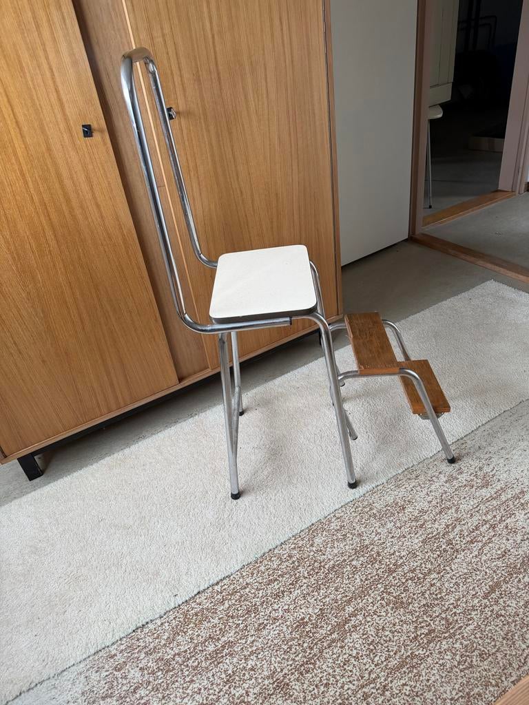 Vintage Rego Gilze Holland Keukenstoel / Trapje, Ophalen, Gebruikt, Wit, Eén