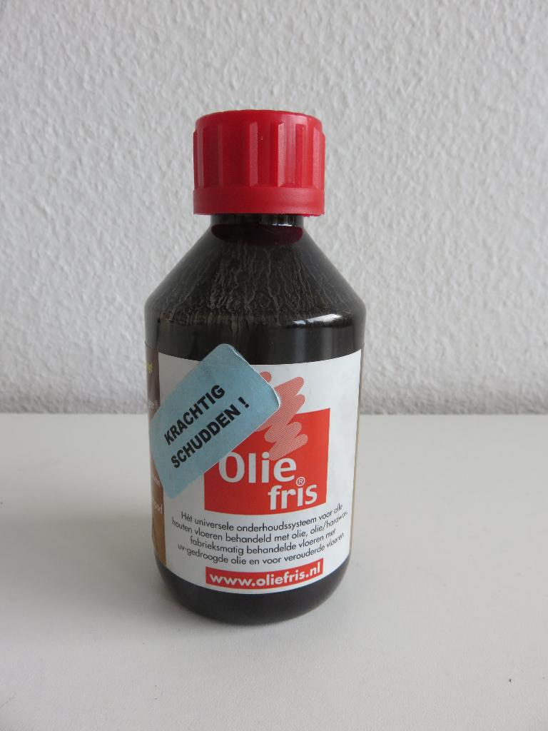 Zwarte vloerolie Oliefris onderhoudsolie, Zwart, Beits, Ophalen of Verzenden, Zo goed als nieuw