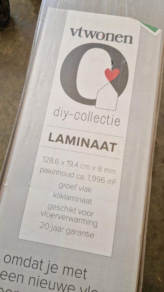 VT wonen Laminaat 8mm klik betongrijs 18m2 51584, Ophalen, 60 cm of meer, Nieuw, Minder dan 20 cm