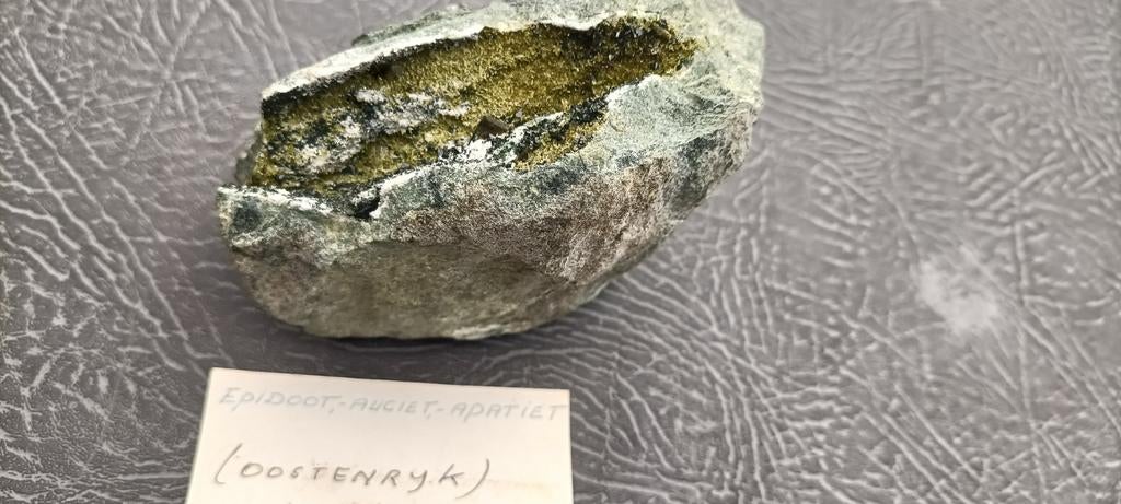 Epidoot, augiet , apatiet, Ophalen of Verzenden