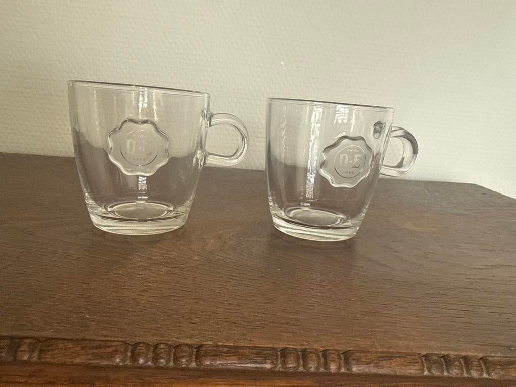 Twee senseo glazen Douwe Egbert mokken, Ophalen, Zo goed als nieuw