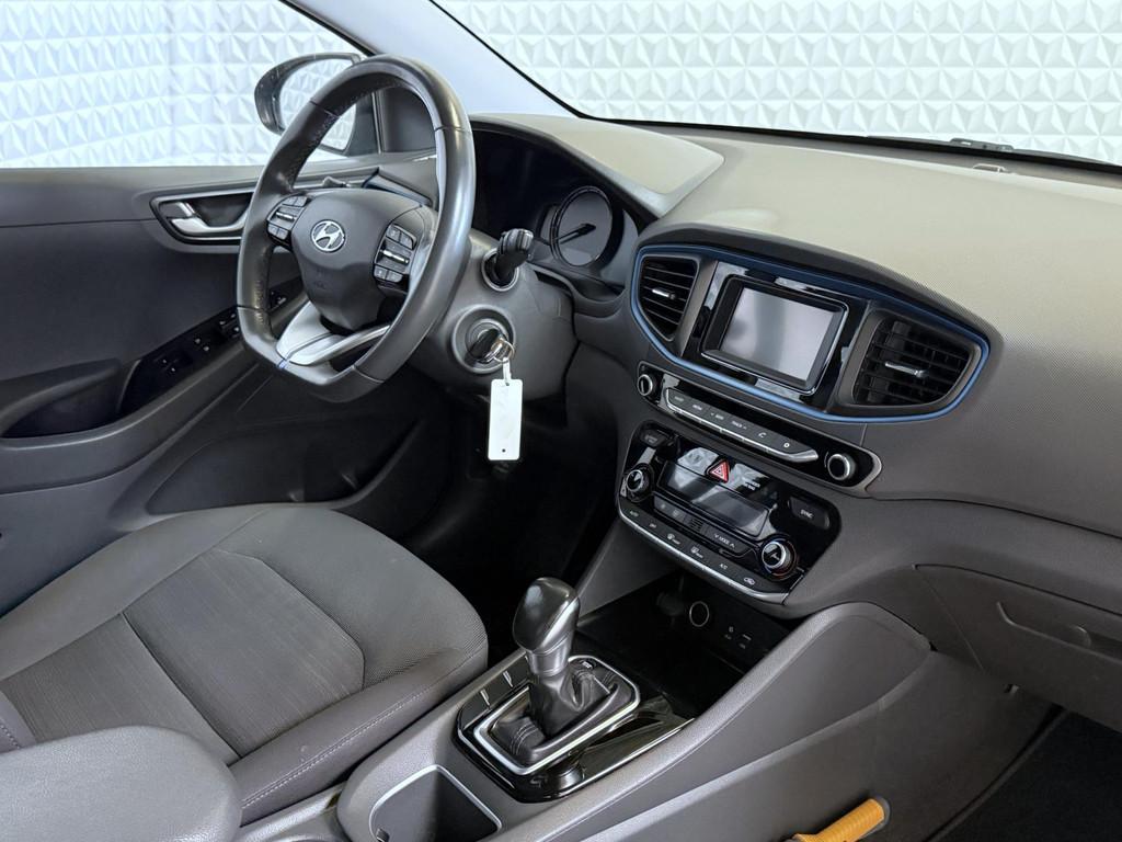 Hyundai IONIQ 1.6 GDi Hybrid - MET MOOI WERK! LEES ADVERTENT, Auto's, Hyundai, 1345 kg, Gebruikt, Euro 6, Origineel Nederlands