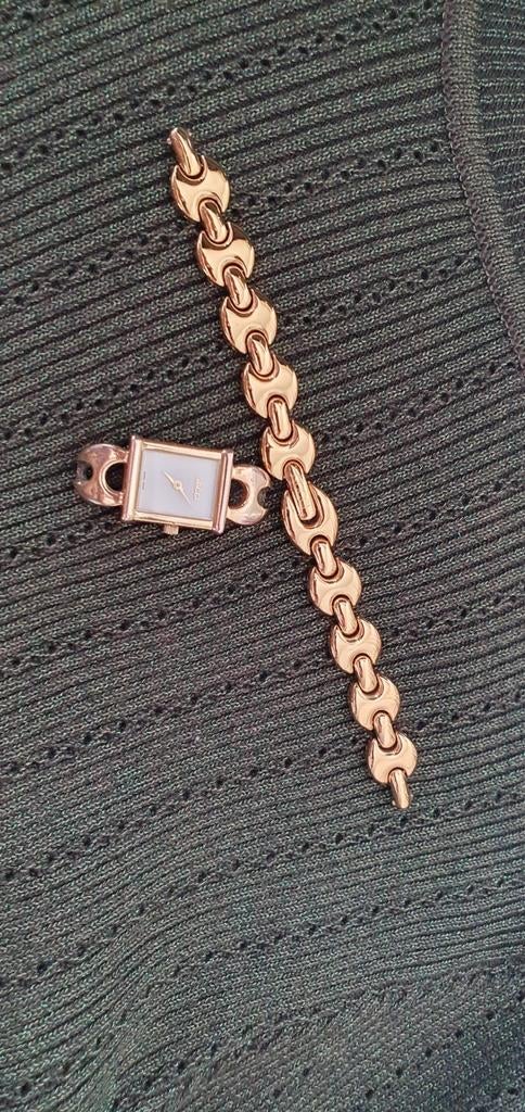 Gucci goudkleurig vintage horloge 1800L, Ophalen of Verzenden, Overige materialen, Overige merken