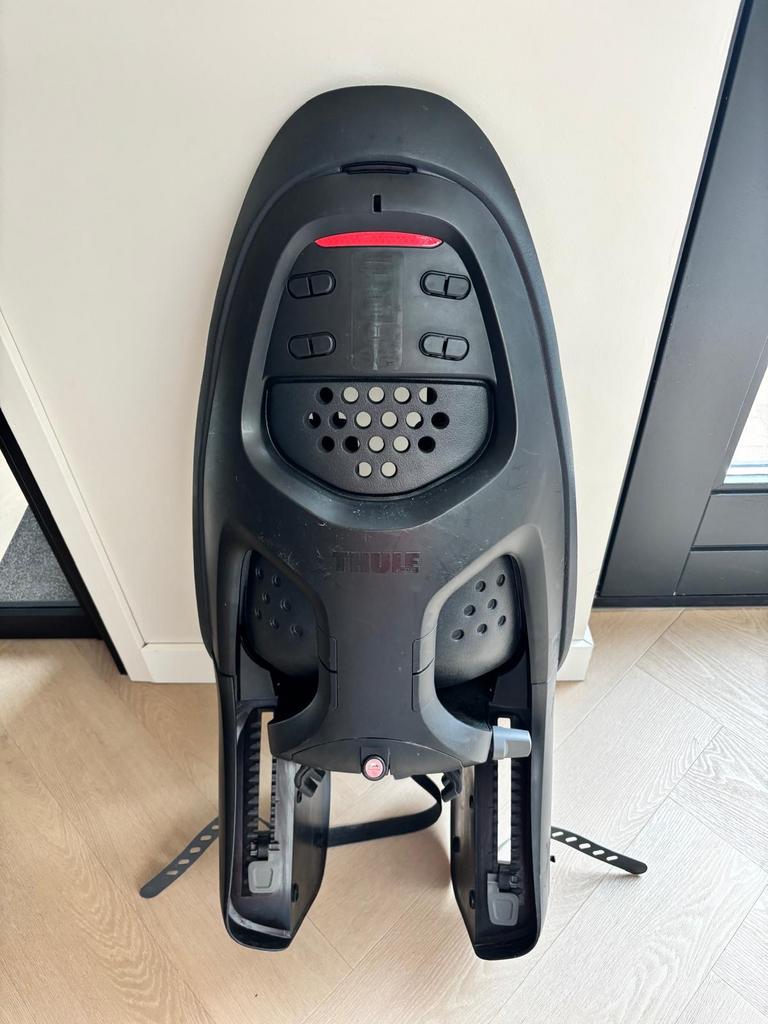 !!Thule Yepp 2 fietsstoel - Achterzitje, ook voor E-bike, Fietsen en Brommers, Fietsaccessoires | Fietsstoeltjes, Ophalen, Achterzitje