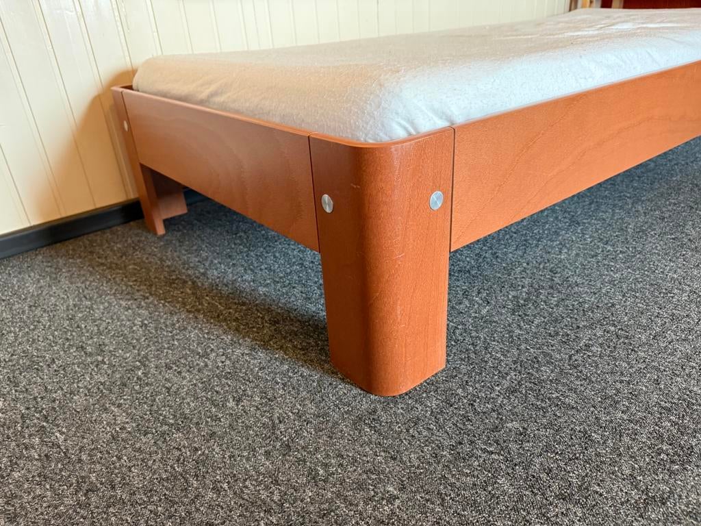 Auping Auronde eenpersoonsbed elekrisch verstelbaar., Verstelbaar, 90 cm, Eenpersoons, Bruin