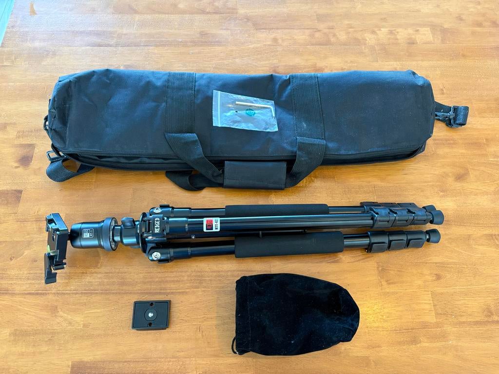 Redged RTT-423 statief met RT1 balhoofd - Zo goed als nieuw, Ophalen of Verzenden, Zo goed als nieuw, Driepoot, Met balhoofd