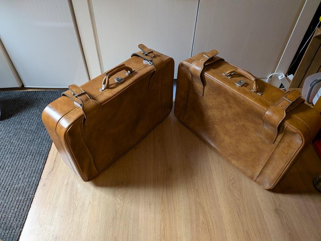 Set van 2 Vintage Leren Koffers - Bruin, Gebruikt, Slot, Leer, 35 tot 45 cm