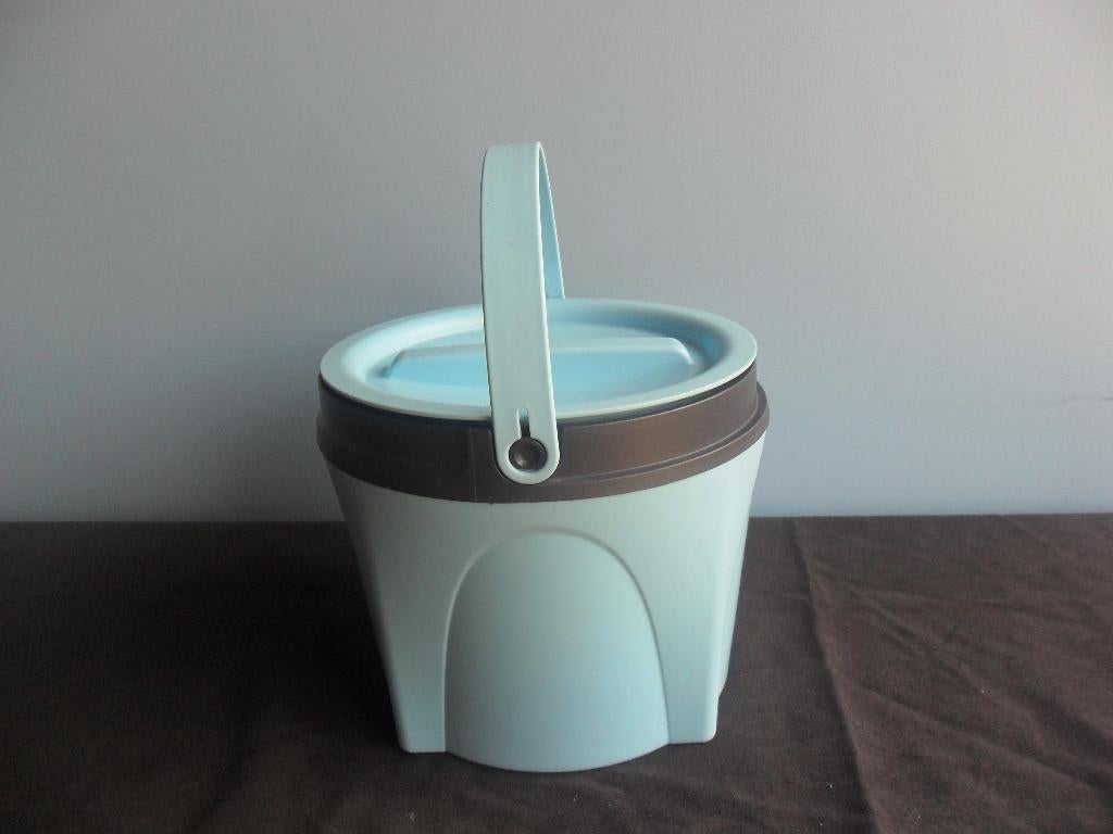 Tupperware thermo box 2 liter, Ophalen of Verzenden, Zo goed als nieuw, Blauw, Overige typen