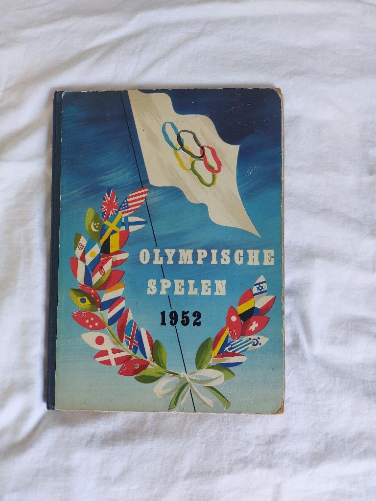 Olympische spelen 1952, Boeken, Ophalen of Verzenden, Gelezen, Plaatjesalbum
