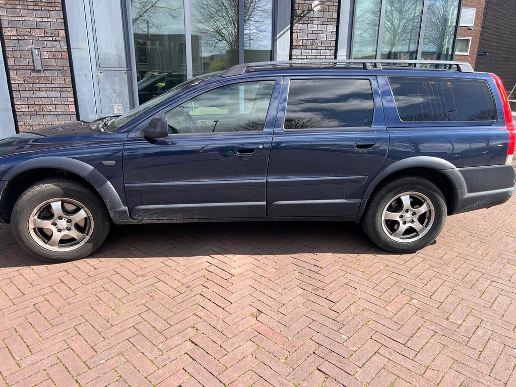 Volvo XC70 2.5 T AWD Geartronic 2003 Blauw, Auto's, Automaat, 1800 kg, Blauw, XC70