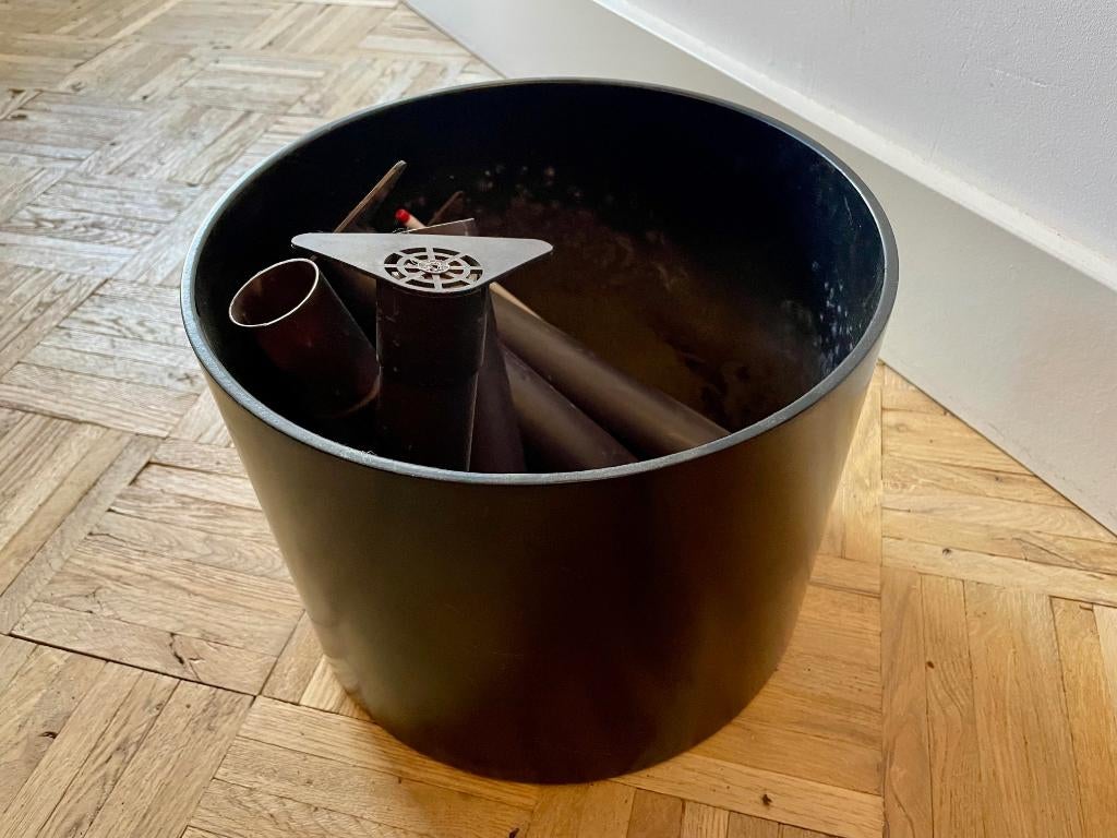 Plantenpot / bloempot zwart – watermeters hydrocultuur, Tuin en Terras, Kunststof, Gebruikt, Rond, Minder dan 40 cm