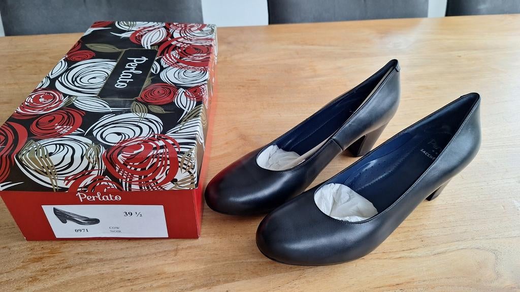 Elegante zwarte pumps van Perlato - Maat 39.5, Pumps, Zwart, Nieuw, Ophalen of Verzenden