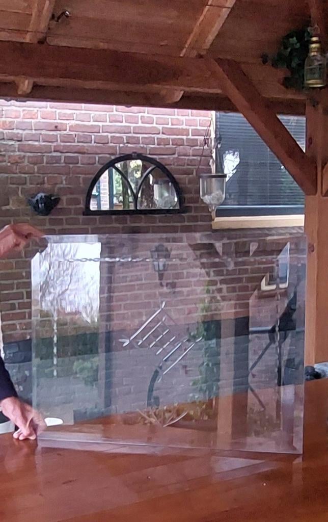 2 diep geslepen woonwagen ruiten met facet rand  85x 80 cm, Ophalen, Minder dan 80 cm, Glasplaat