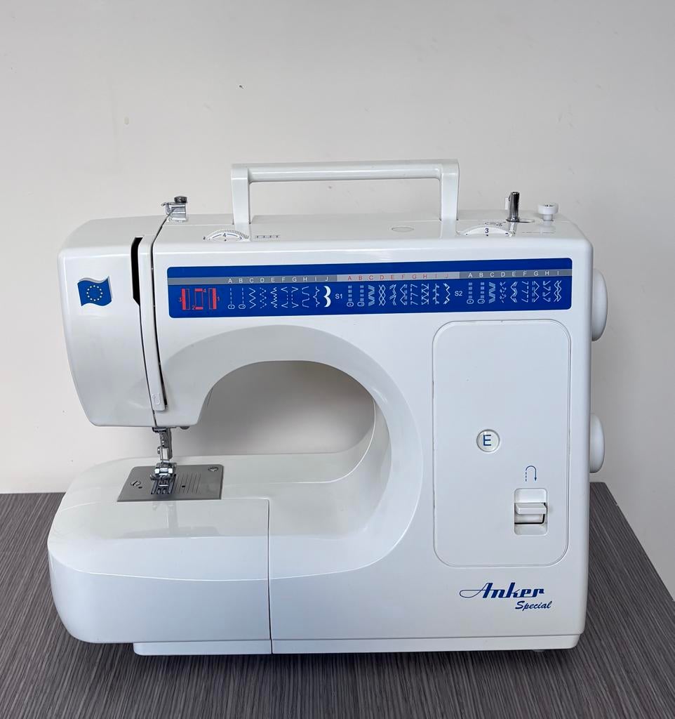 Anker Special naaimachine in nieuwstaat, Hobby en Vrije tijd, Naaimachines en Toebehoren, Ophalen of Verzenden, Zo goed als nieuw