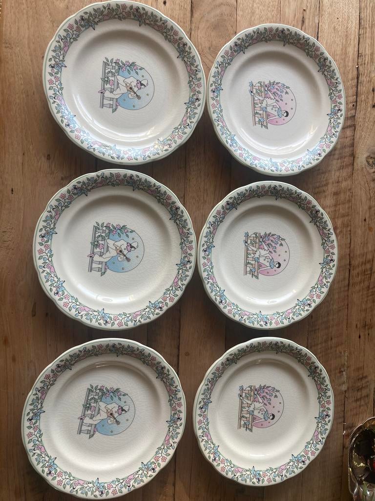 Gien ontbijt bordjes Pierrot et Colombine, Gebruikt, Ophalen of Verzenden, Bord(en), Overige stijlen
