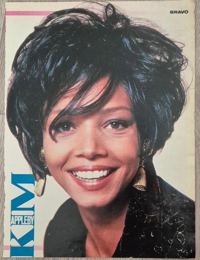 Mooie poster (A4) KIM APPLEBY (BRAVO), Verzamelen, Posters, Zo goed als nieuw, Muziek, A4 of kleiner, Rechthoekig Staand, Ophalen of Verzenden