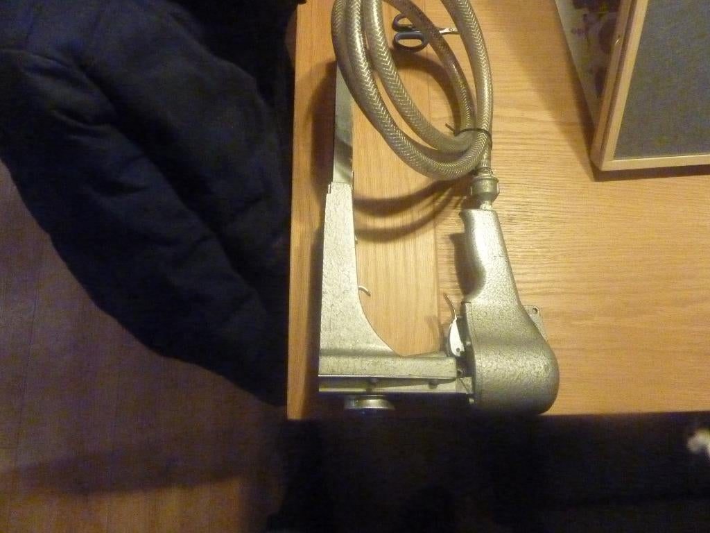 dws carton stapler op lucht type dws 27, Doe-het-zelf en Verbouw, Ophalen, Gebruikt
