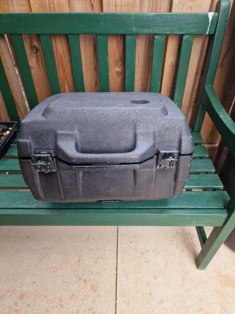 Koffertje voor motor/ brommer, Ophalen of Verzenden