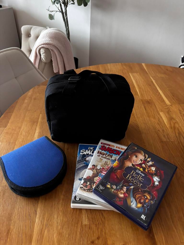 Lenco auto/vliegtuig tv schermen, Ophalen, Zo goed als nieuw, Audio