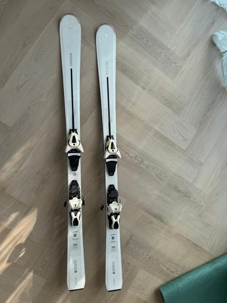 Atomic Cloud 8 Dames Ski’s – 150 cm, Sport en Fitness, Skiën en Langlaufen, Zo goed als nieuw, Ski's, Skiën, Atomic, 140 tot 160 cm