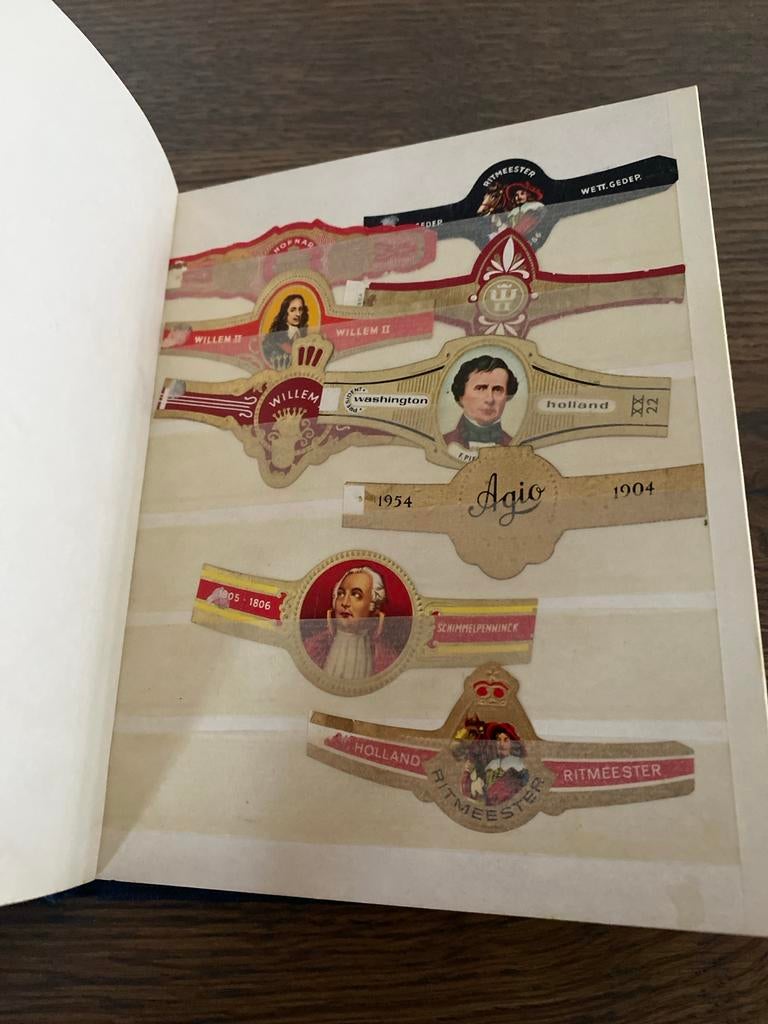 Album met Sigarenbandjes te koop, Ophalen