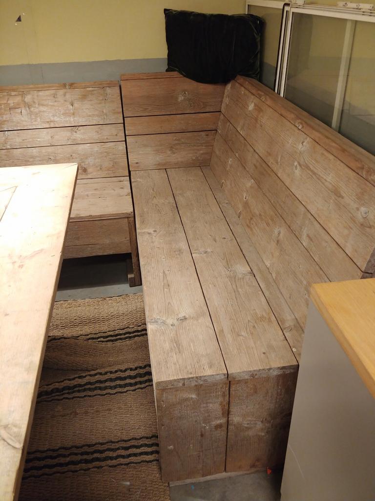 Hoekbank steigerhout, voor om een eethoek., Ophalen, Zo goed als nieuw, Hout