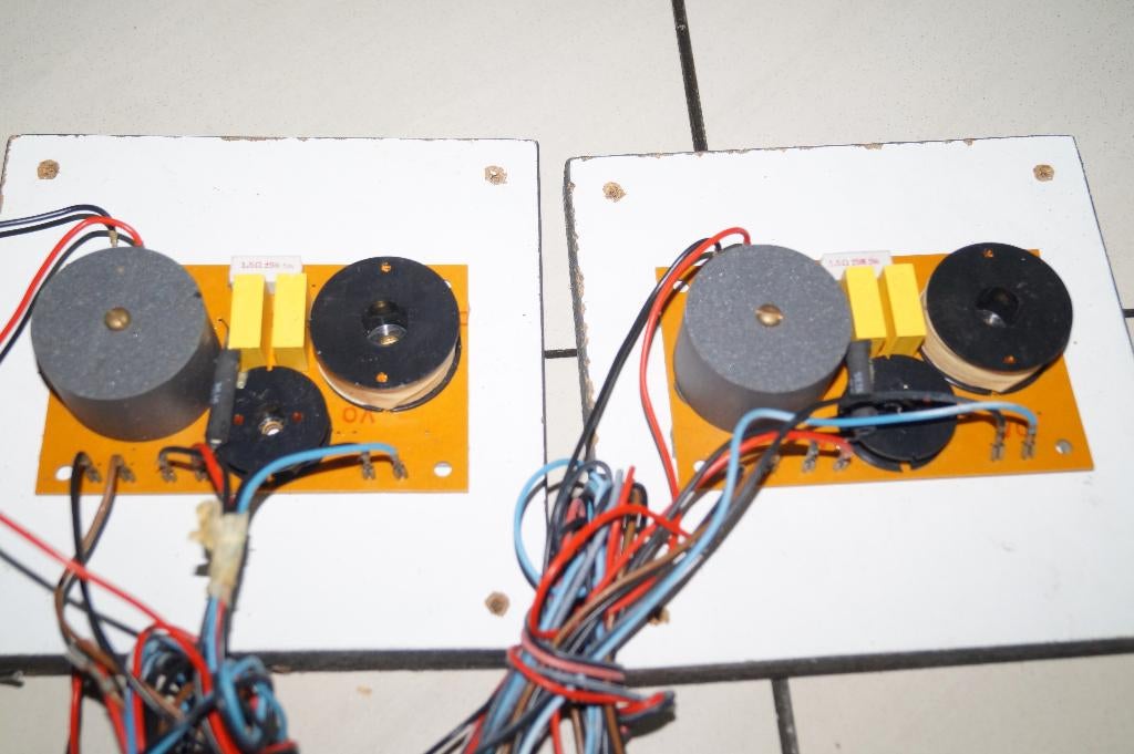 Elipson Colonne Duson Luidsprekers Filters/crossovers, Overige merken, Gebruikt, Ophalen of Verzenden, 60 tot 120 watt