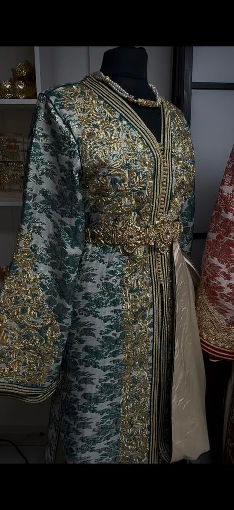 Takchita in goede staat, maat 38-42, Kleding | Dames, Carnavalskleding en Feestkleding, Gedragen, Kleding, Huwelijk, Maat 38/40 (M)